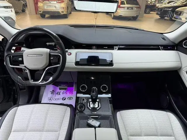 LAND ROVER EVOQUE L R-DYNAMIC FIRST 2022