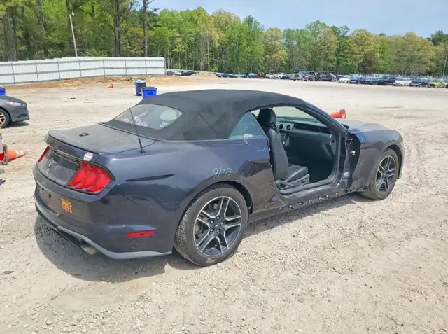 FORD MUSTANG 2023
