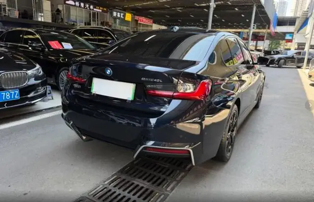 BMW I3 2025