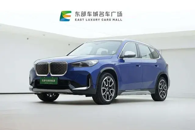 BMW IX1 XDRIVE30L X DESIGN PACKAGE 2024