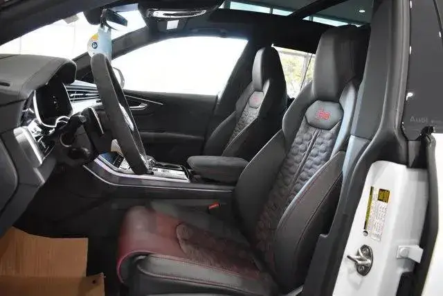AUDI Q8 RS Q8 4 2026