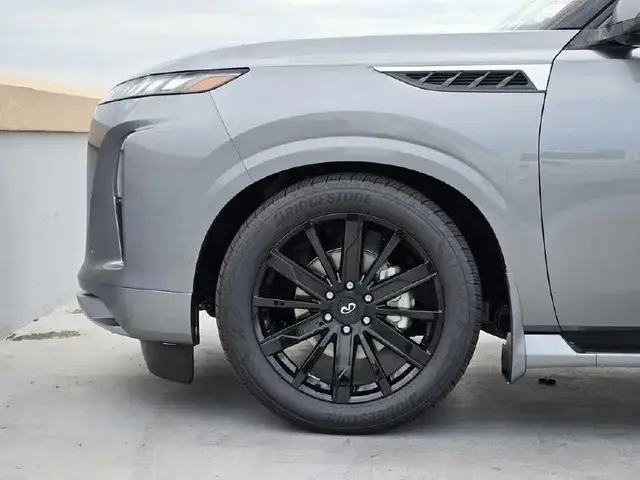 INFINITI QX80 LUXE 2026