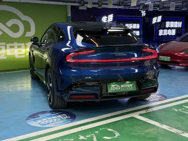 XIAOMI YU7 2025
