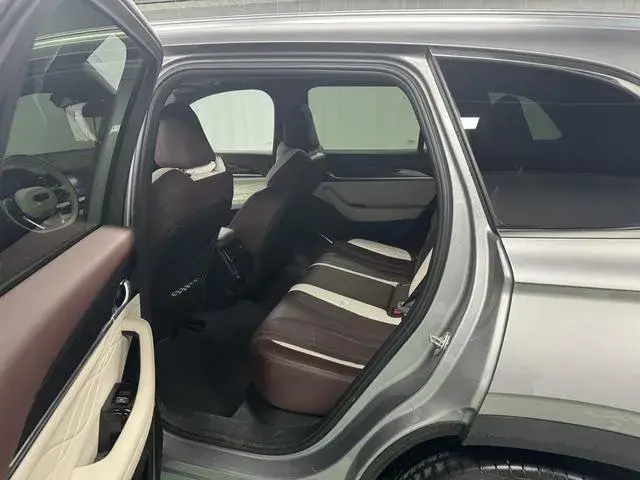 GEELY XINGYUE L 2022