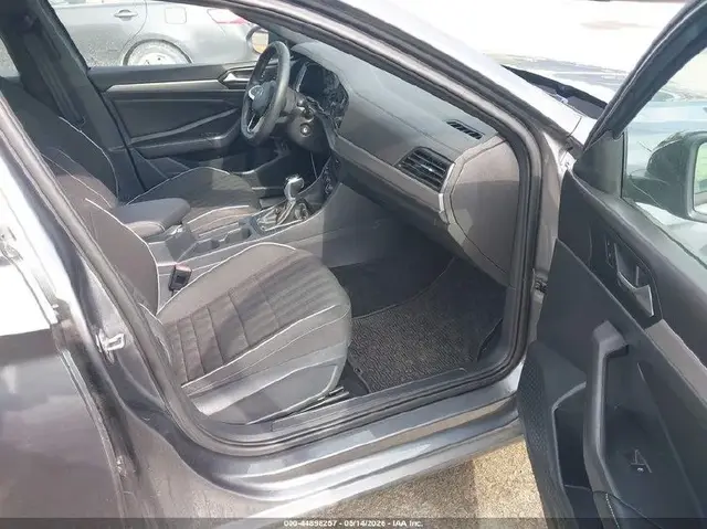 VOLKSWAGEN JETTA 2023