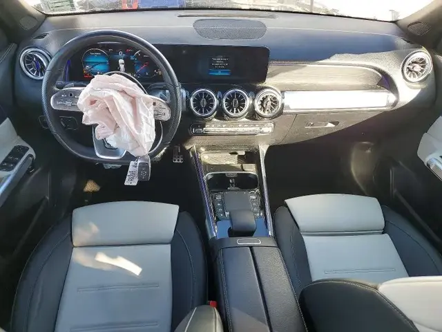 MERCEDES-BENZ GLB 250 4MATIC 2022