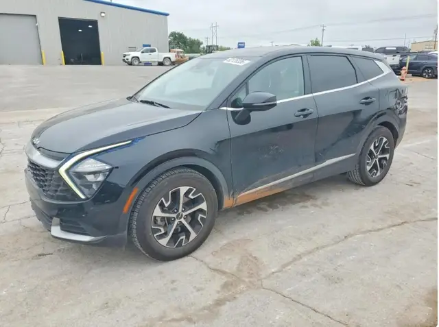 KIA SPORTAGE EX 2023