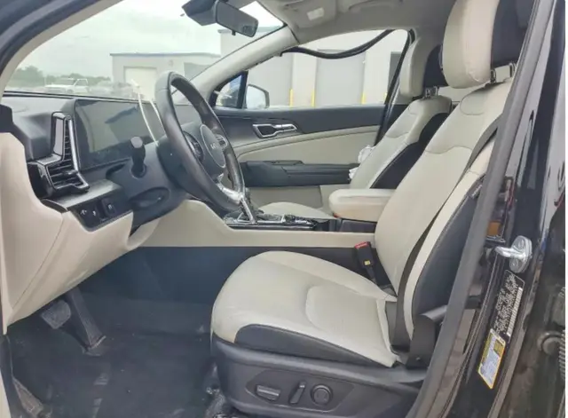 KIA SPORTAGE EX 2023