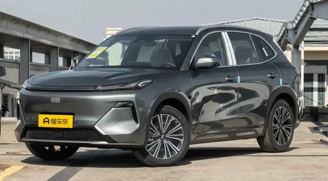 GEELY GALAXY STARSHIP МАКИСМАЛЬНАЯ 2025