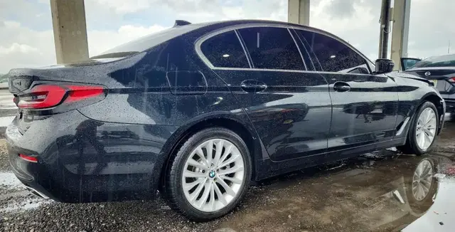 BMW 5 SERIES 2022