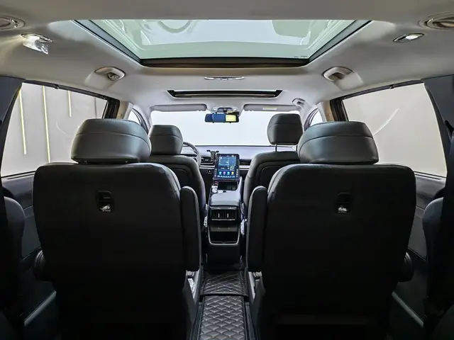HYUNDAI CUSTO PREMIUM 2023