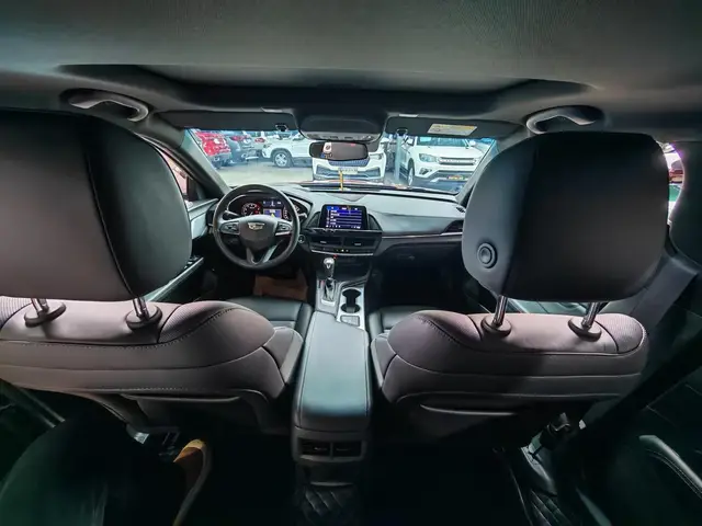 CADILLAC CT4 LUXURY 2023