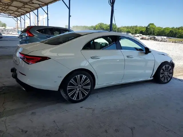 MERCEDES-BENZ CLA 250 4MATIC 2022