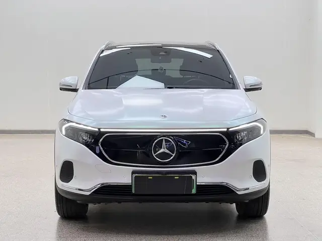 MERCEDES-BENZ EQA 260 2023