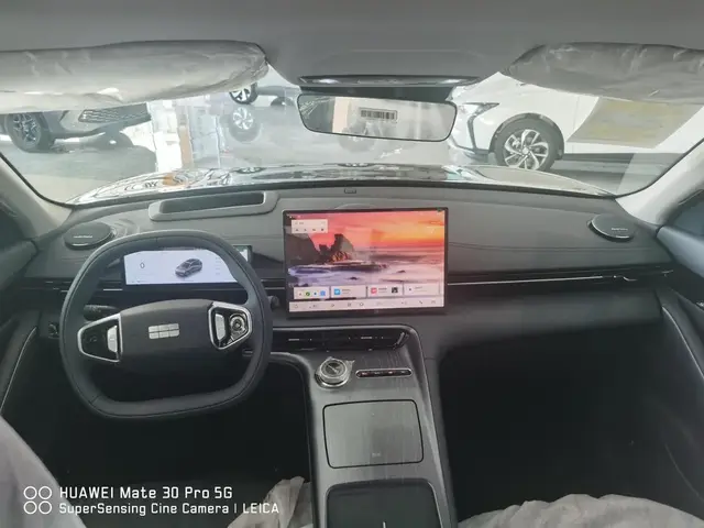GEELY E5 2026