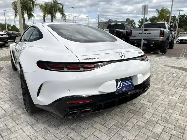 MERCEDES-BENZ AMG GT 55 2026
