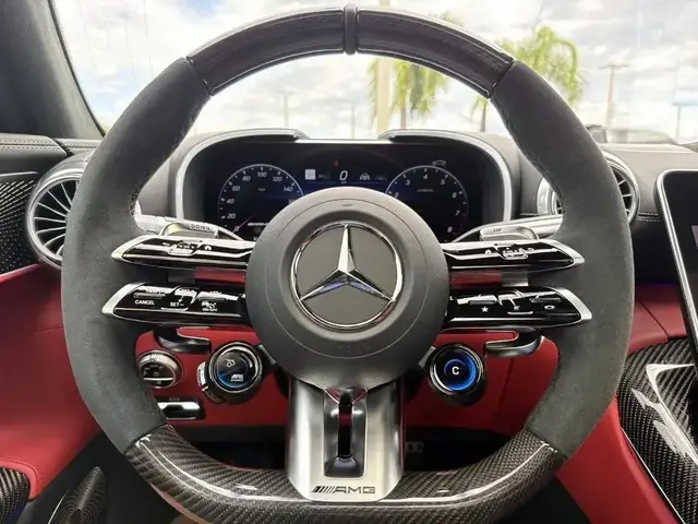 MERCEDES-BENZ AMG GT 55 2026