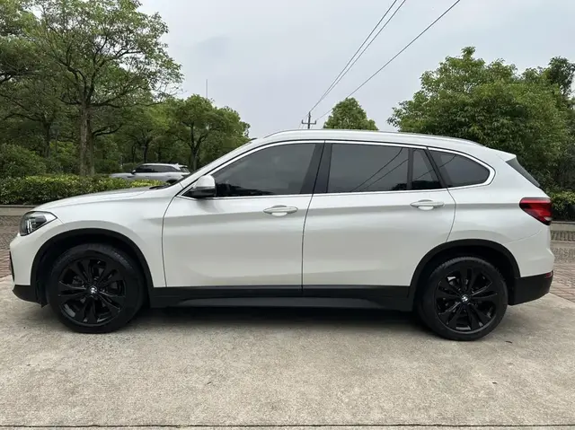 BMW X1 2021