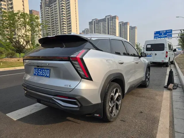 GEELY BOYUE L PREMIUM 2023