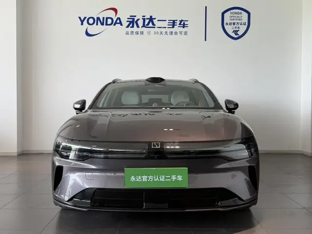 ZEEKR 007GT 2025
