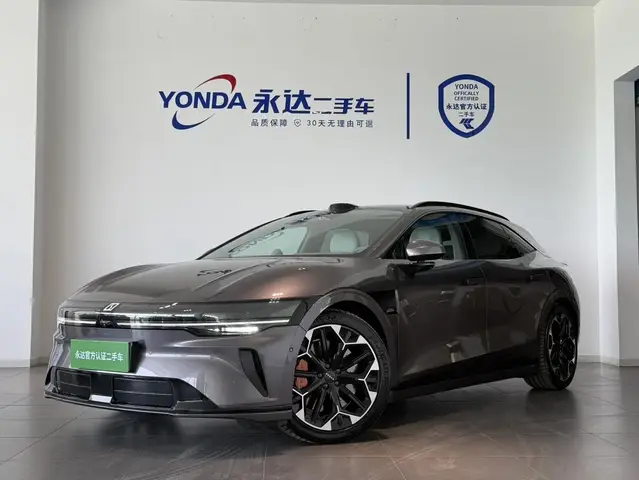 ZEEKR 007GT 2025