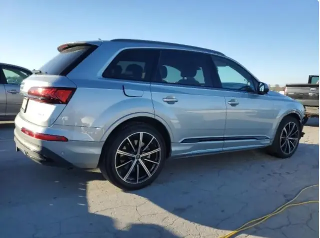 AUDI Q7 PRESTIGE 2023