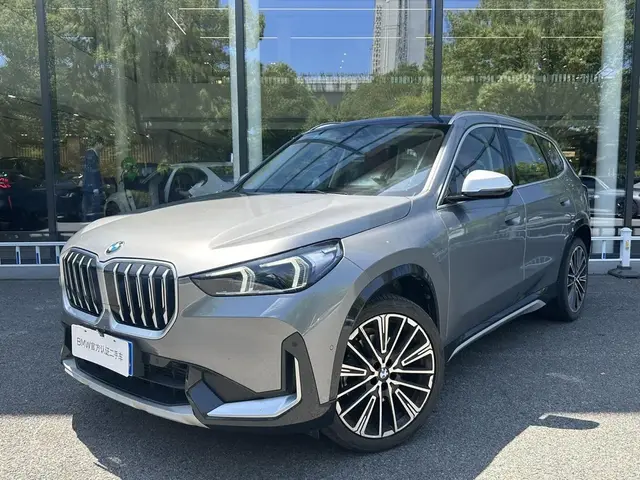 BMW X1 XDRIVE25LI X DESIGN 2023