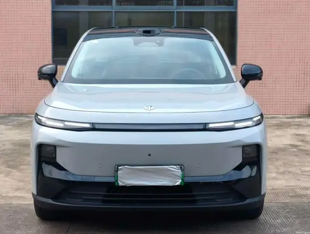 LEAPMOTOR B10 600 LIDAR EDITION 2025