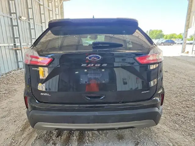 FORD EDGE SEL 2023