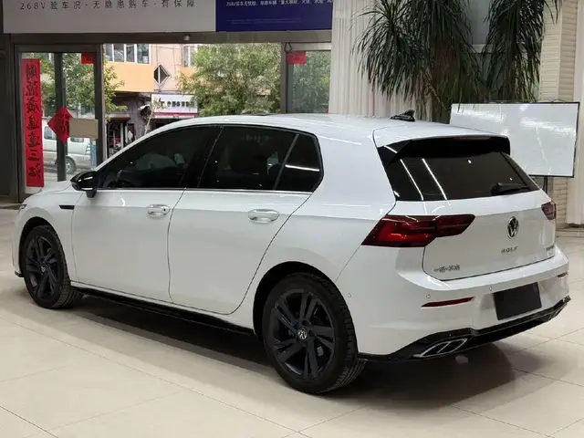 VOLKSWAGEN GOLF 280TSI DSG R-LINE 2022