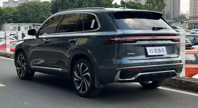 GEELY XINGYUE L FLANGSHIP 2023