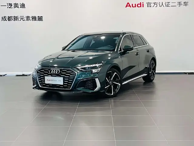 AUDI A3 R-DYNAMIC LUXURY EDITION 2022