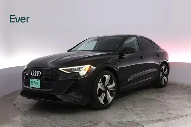 AUDI E-TRON R-DYNAMIC LUXURY EDITION 2021