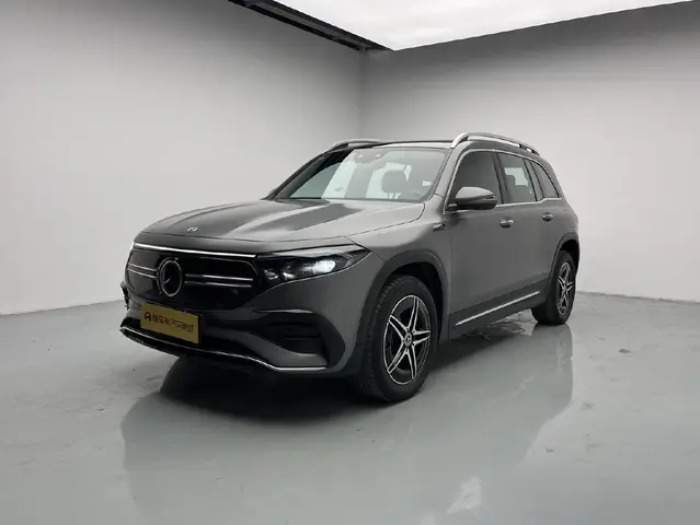 MERCEDES-BENZ EQB FIRST EDITION 2022