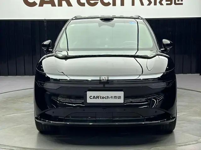 ZEEKR 7X 100KWH LONG RANGE REAR-WHEEL DRIVE INTELLIGENT DRIVING EDITION 2024