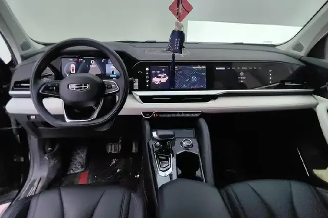 GEELY MONJARO FLAGSHIP 2023