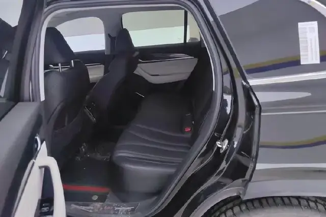 GEELY MONJARO FLAGSHIP 2023