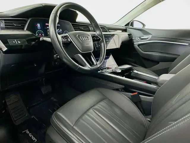 AUDI E-TRON S LINE PREMIUM PLUS 2021