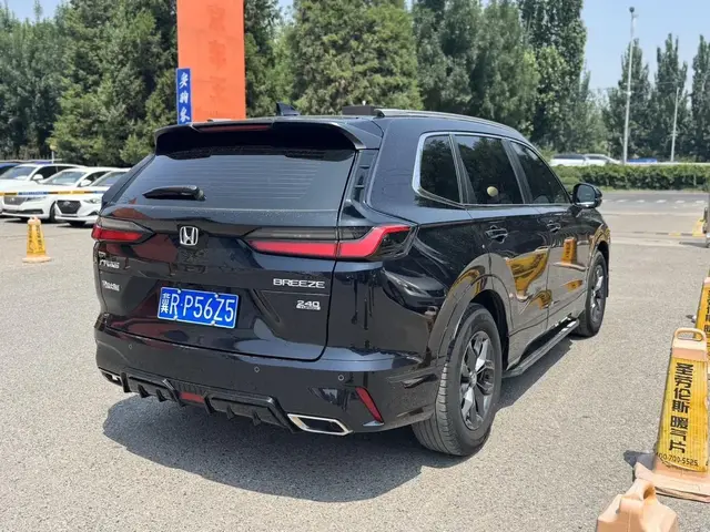 HONDA BREEZE 240TURBO CVT 2WD 2023