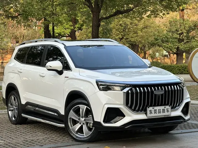 GEELY OKAVANGO PREMIUM 2023