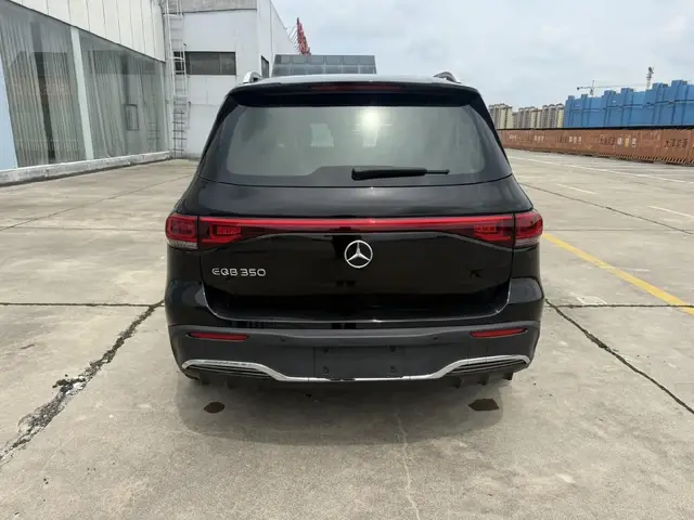 MERCEDES-BENZ EQB 350 4MATIC 2023