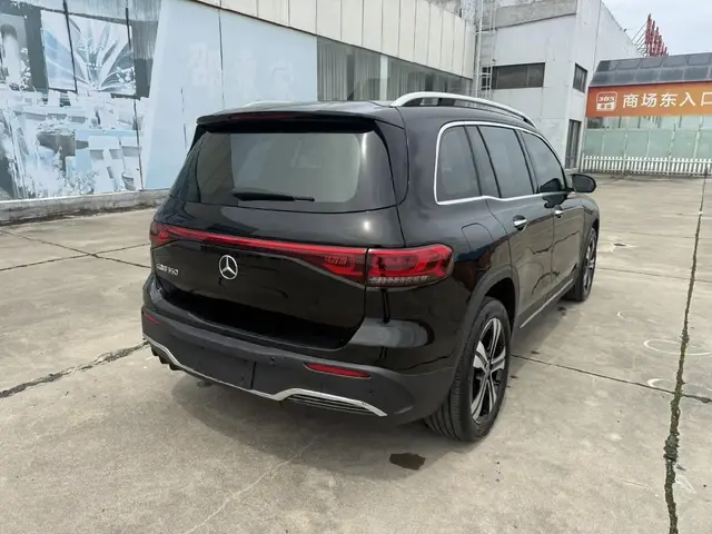 MERCEDES-BENZ EQB 350 4MATIC 2023