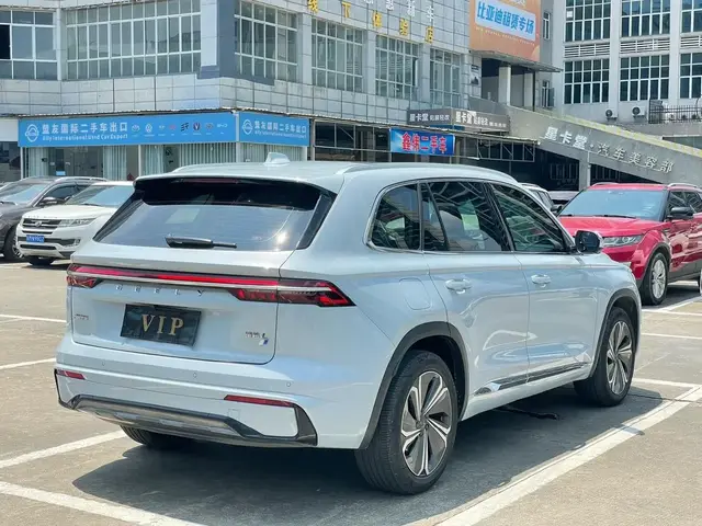 GEELY MONJARO HI 2022