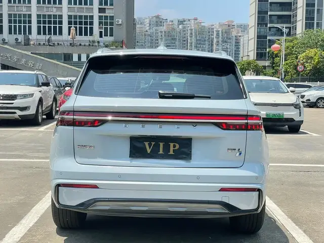 GEELY MONJARO HI 2022
