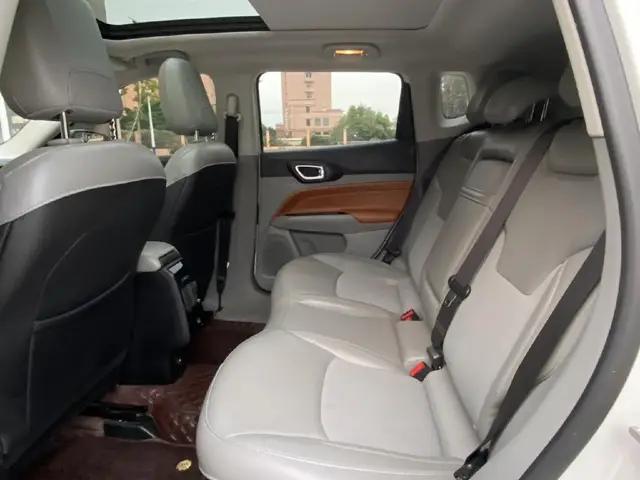 JEEP COMPASS 220T LEADING EDITION 2021