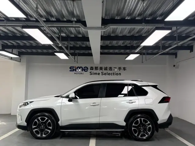 TOYOTA RAV4 PREMIUM 2022