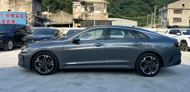 KIA K5 270T CVVD REFRESH EDITION 2022