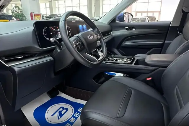 FORD EQUATOR ECOBOOST 170 PLATINUM EDITION 2022