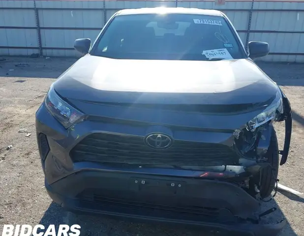TOYOTA RAV4 LE 2022