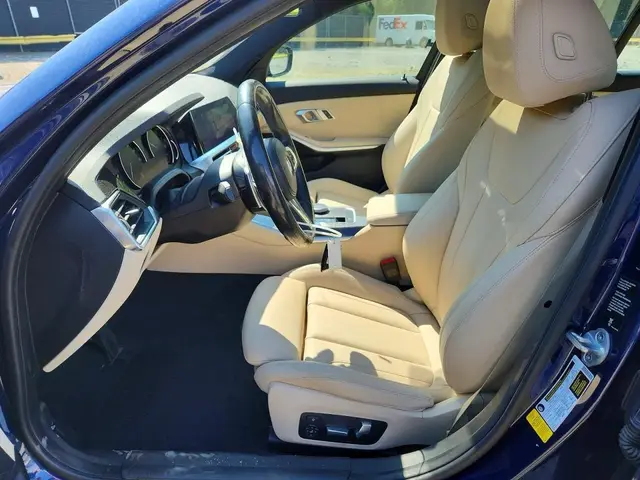 BMW 330I - 2020